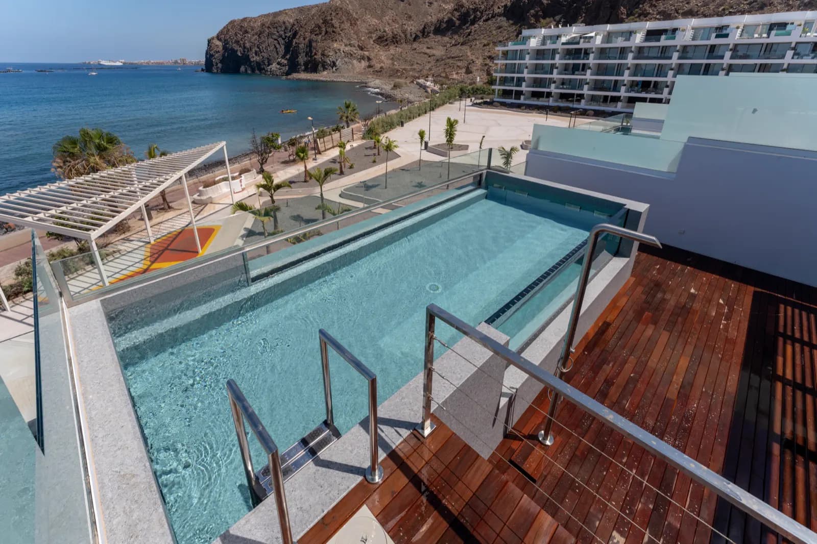 Hivernage de votre piscine.